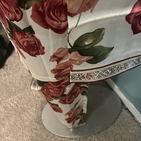 Oscar de la Renta pink label 100% polyester, sleepwear shirt/pants floral print - Picture 10 of 14